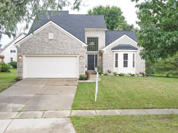 766 Pembroke Drive, Saline, Mi 48176