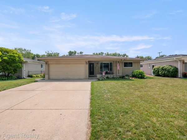 11202 Lorman Drive, Sterling Heights, Mi 48312