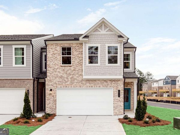 547 Raelyns Way, Loganville, GA 30052