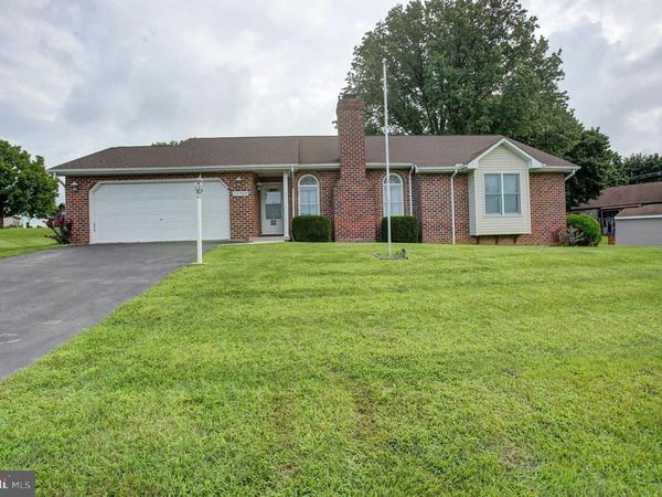 12920 SPRING AIRE CIRCLE, WAYNESBORO, PA 17268