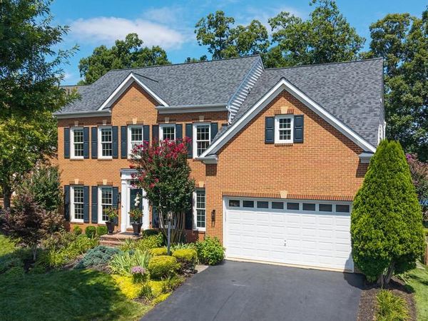 8192 TILLINGHAST LANE, GAINESVILLE, VA 20155