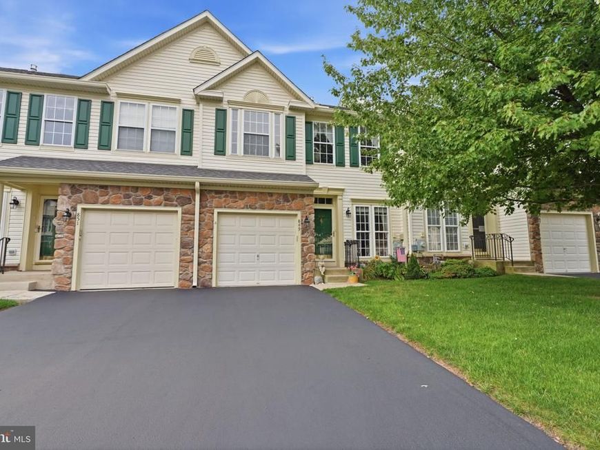 849 Geranium Drive , Warrington, PA 18976 Main Photo