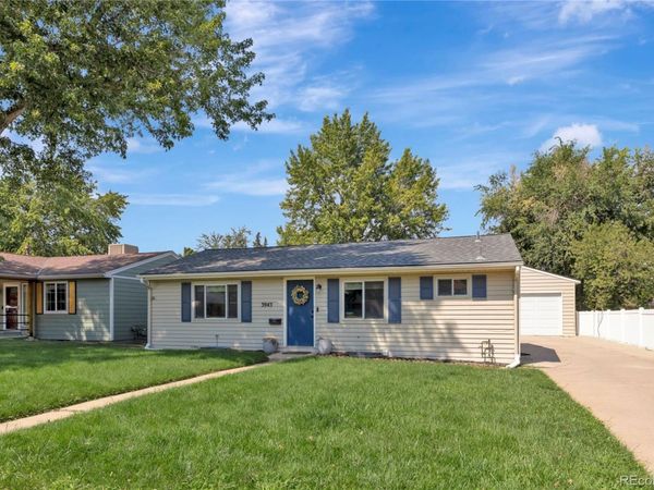 3945 S Inca Street, Englewood, CO 80110