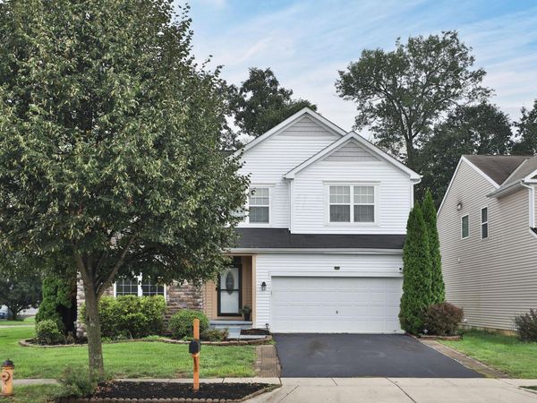 319 Kastlekove Drive , Lewis Center, OH 43035