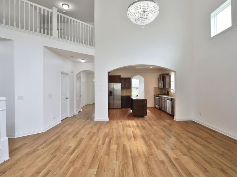 319 Kastlekove Drive , Lewis Center, OH 43035 Photo 14