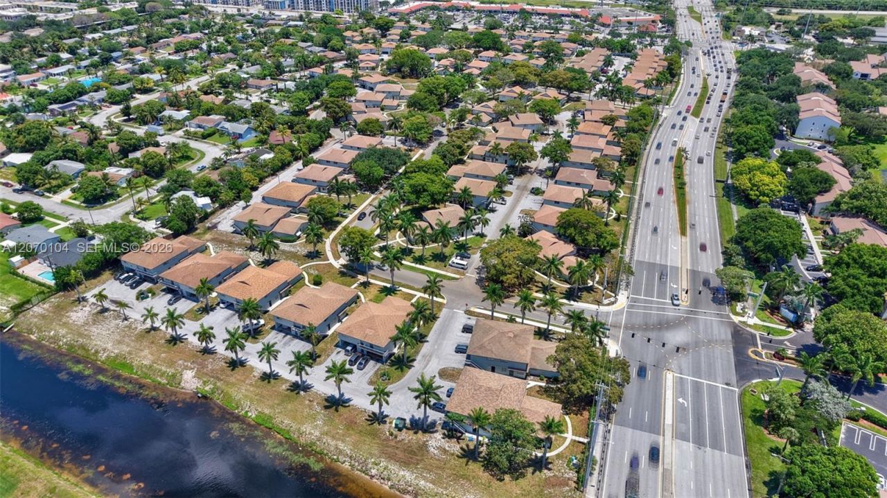 2181 Catherine Dr , Unit 2, Delray Beach, FL 33445 Photo