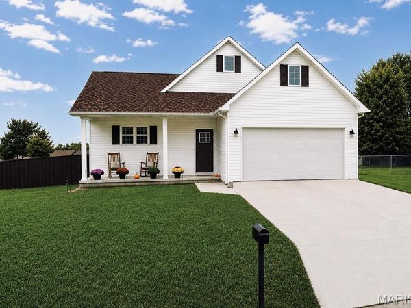 121 Grant Drive , Jonesburg, MO 63351