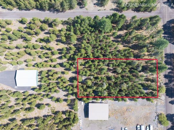 17084 Merced Road, Bend, OR 97707