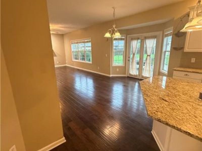 1600 Sunnington Grove Drive, Dayton, OH 45458 Photo 6