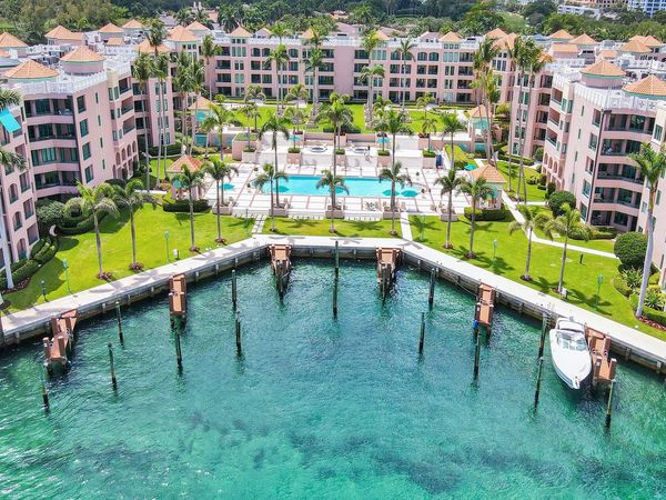 100 SE 5th Avenue, Unit 504, Boca Raton, FL 33432
