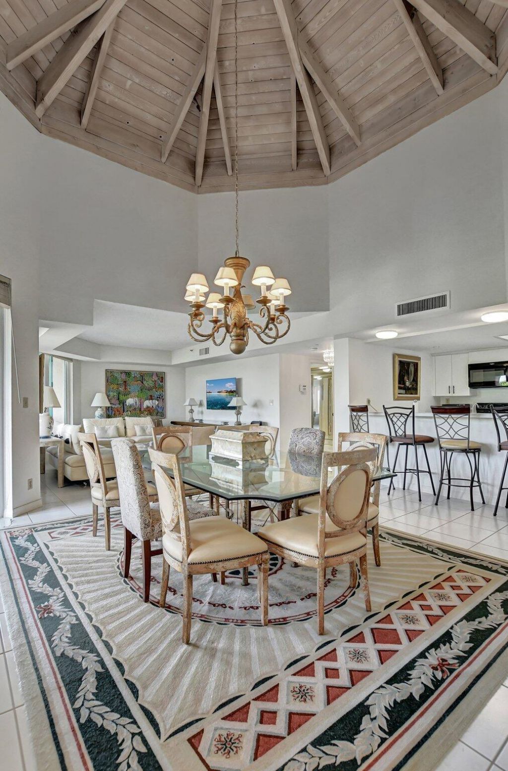 100 SE 5th Avenue, Unit 504, Boca Raton, FL 33432 Photo