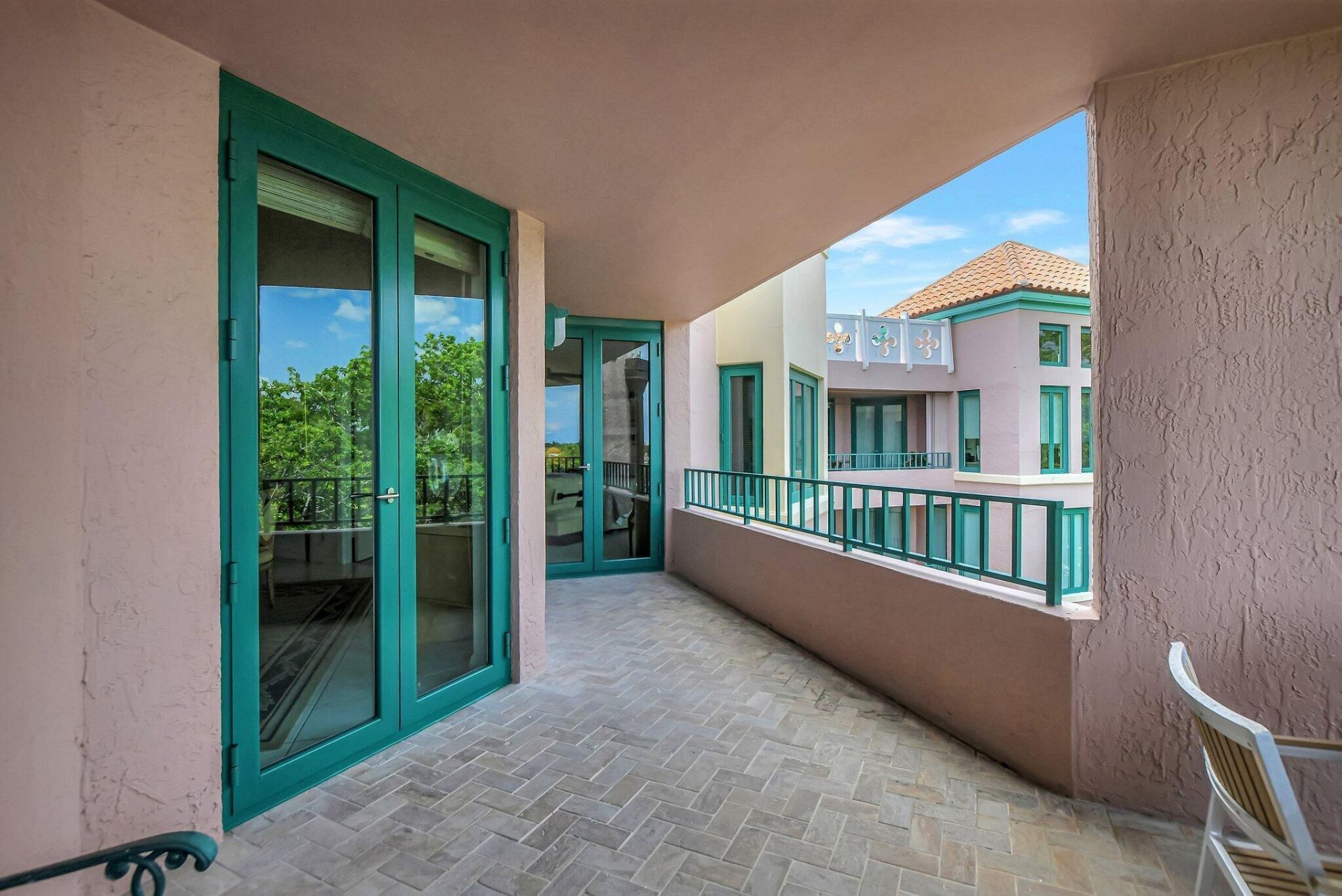100 SE 5th Avenue, Unit 504, Boca Raton, FL 33432 Photo