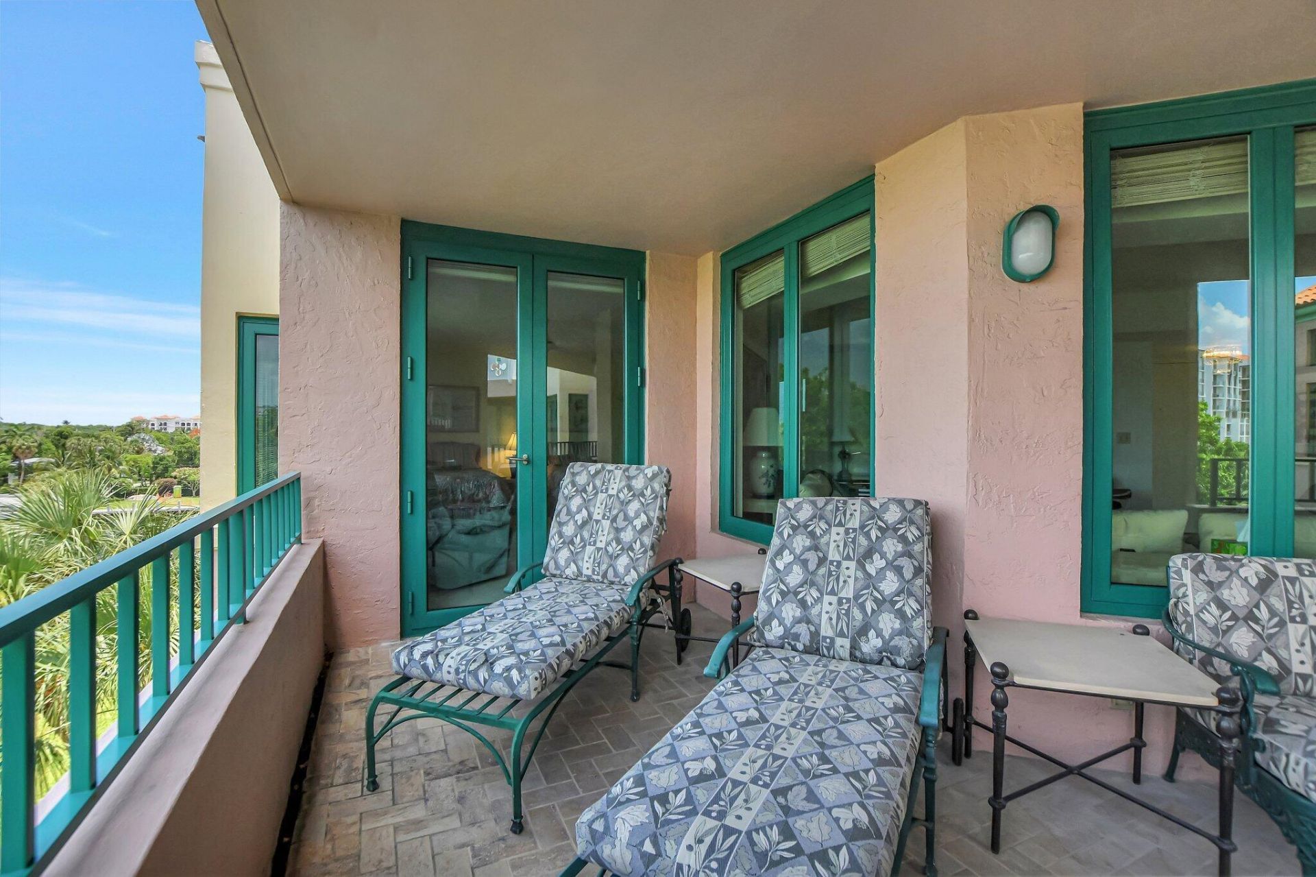 100 SE 5th Avenue, Unit 504, Boca Raton, FL 33432 Photo