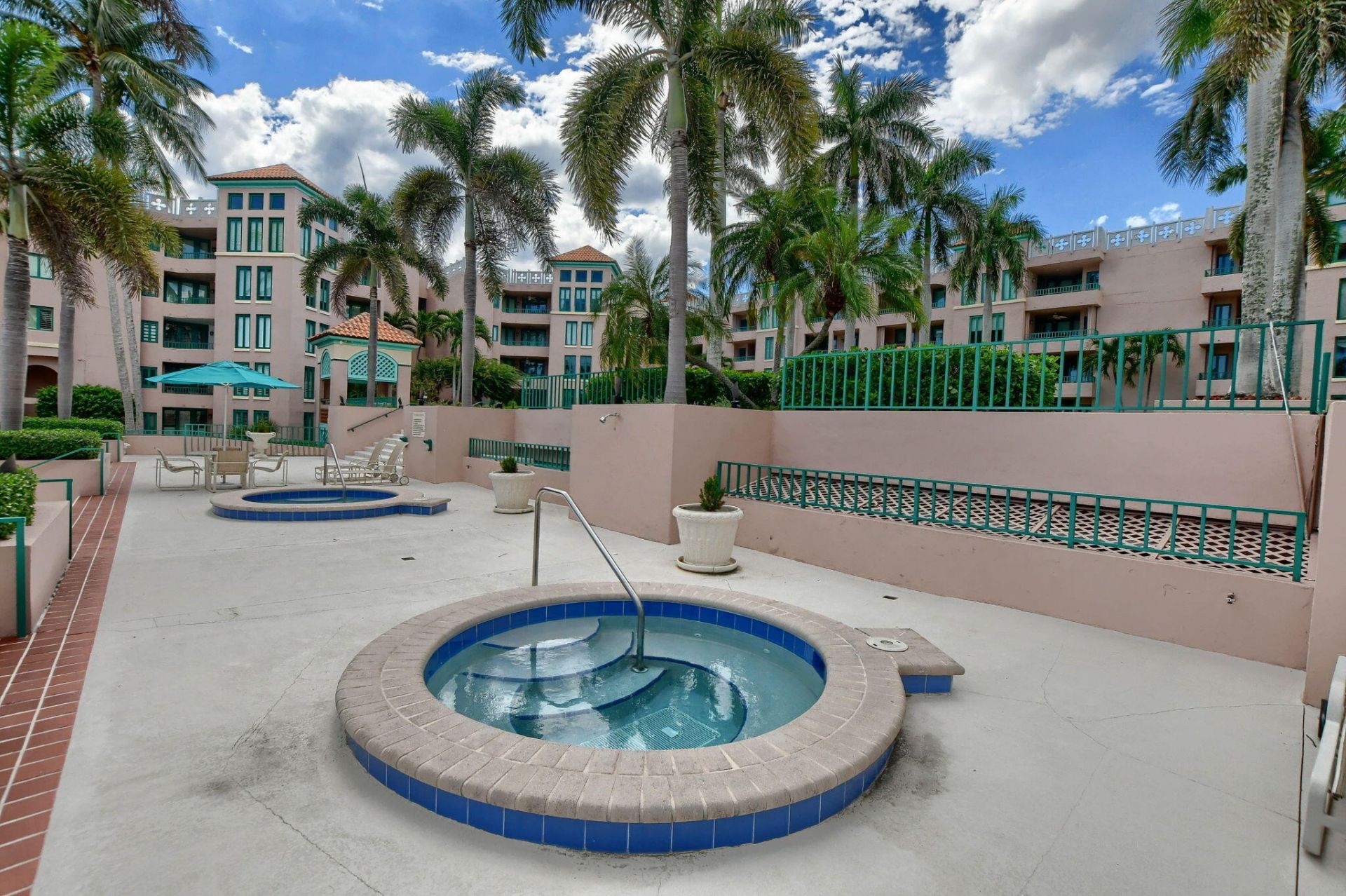 100 SE 5th Avenue, Unit 504, Boca Raton, FL 33432 Photo