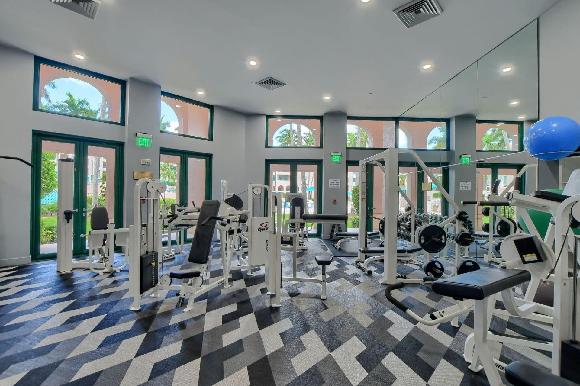 100 SE 5th Avenue, Unit 504, Boca Raton, FL 33432 Photo