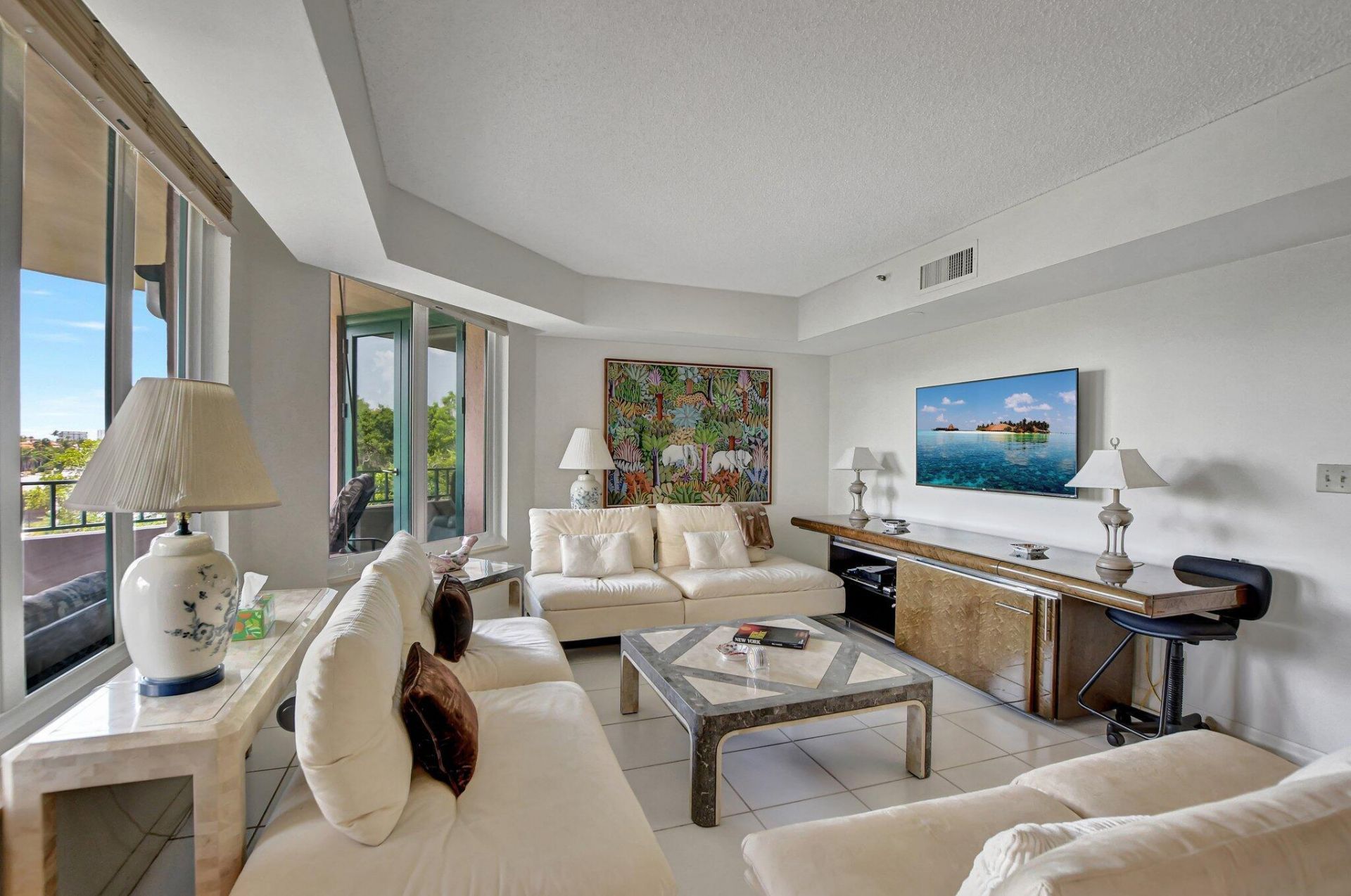 100 SE 5th Avenue, Unit 504, Boca Raton, FL 33432 Photo