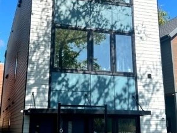 6455 S St. Lawrence Avenue , Unit 3, Chicago, IL 60637
