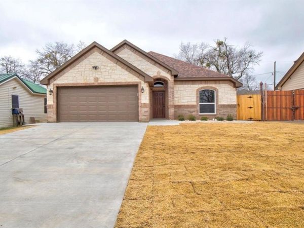 125 N Las Vegas Trail, White Settlement, TX 76108