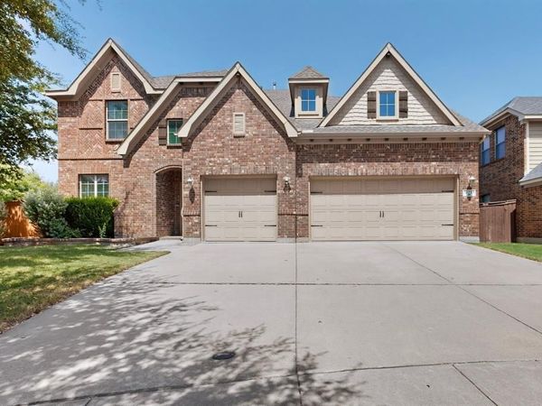 12701 Homestretch Drive, Fort Worth, TX 76244