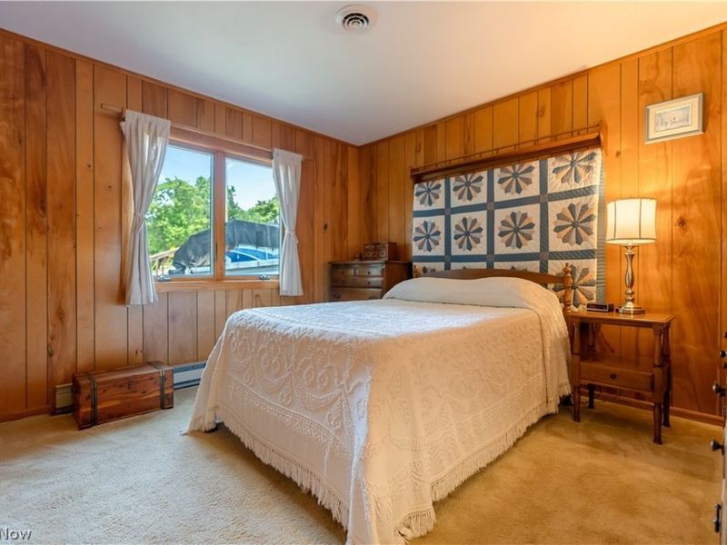 370 E Mohawk Drive, Malvern, OH 44644 Photo 35