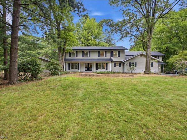 5683 Chestnut Ridge Road , Hubbard, OH 44425