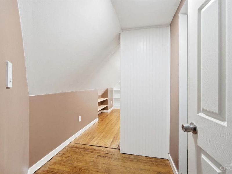 6184 Hillside Avenue, Cincinnati, OH 45233 Photo 38