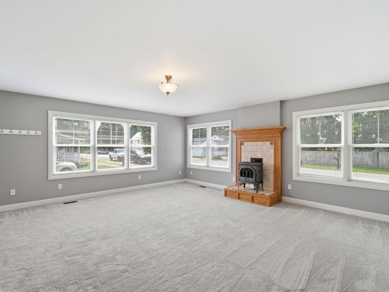 38 George Street , Pataskala, OH 43062 Photo 8