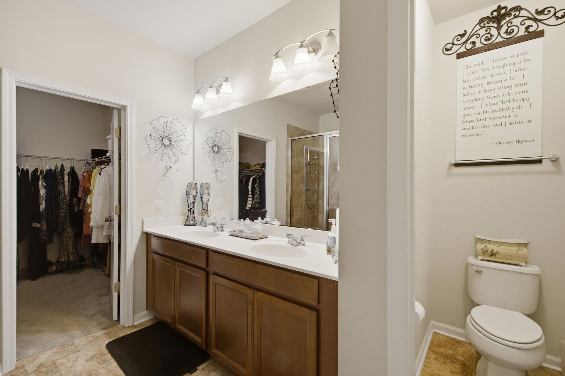 613 Zinnia Drive Photo 33