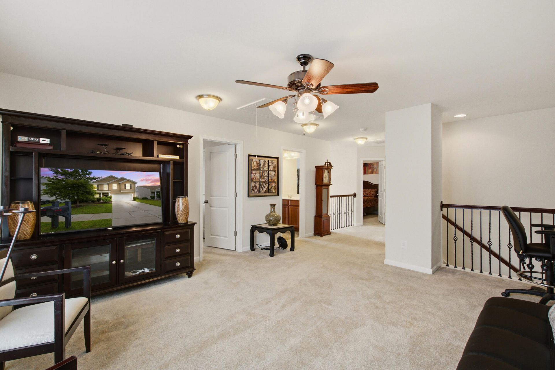 613 Zinnia Drive Photo 36