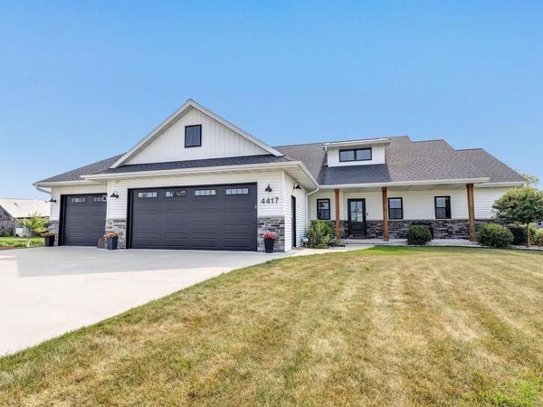 4417 COTTONWOOD LANE, De Pere, WI 54115