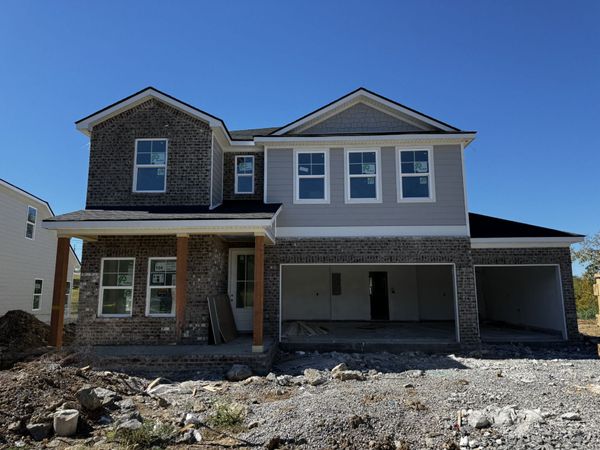 1212 Valley Ridge Dr, Gallatin, TN 37066