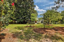 6400 Oakfield Road photo 4
