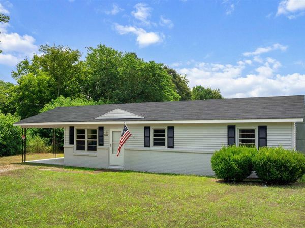 19664 Huntsville Brownsferry Road, Tanner, AL 35671