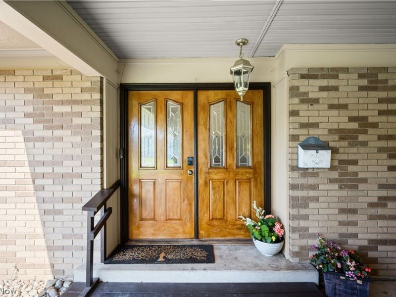 609 Thomas Street, Belpre, OH 45714 Photo 4