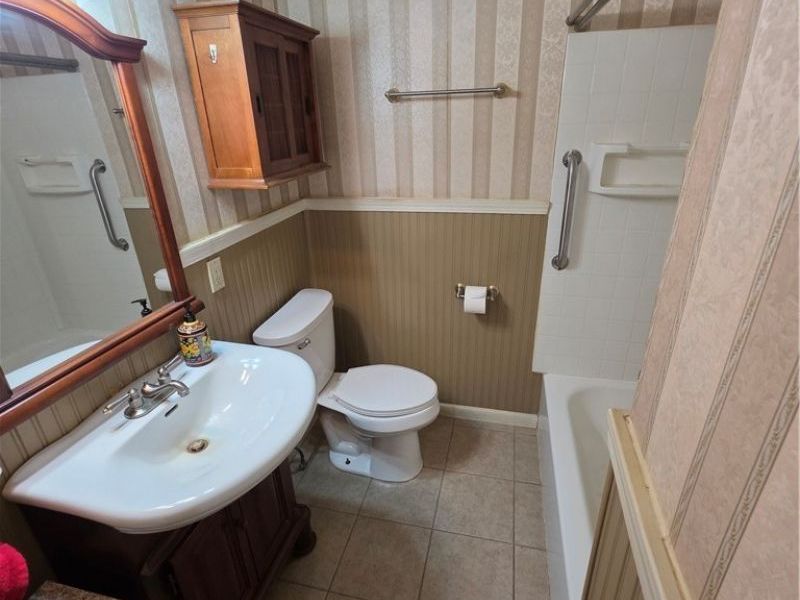 490 Bonshire Road, Akron, OH 44319 Photo 19