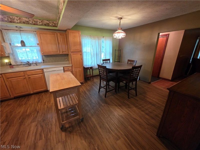 490 Bonshire Road, Akron, OH 44319 Photo 4