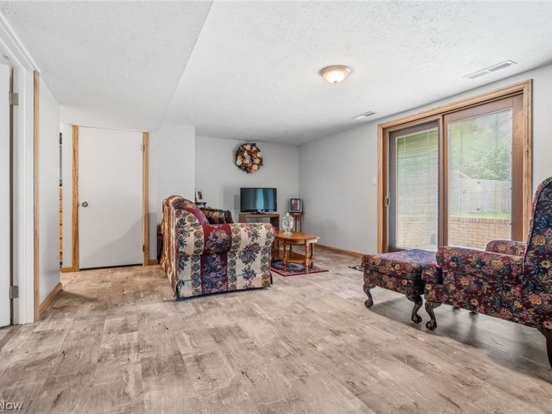 2812 Roanoke Street NW, Massillon, OH 44646 Photo 18