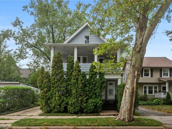 17476 Shaw Avenue , Lakewood, OH 44107