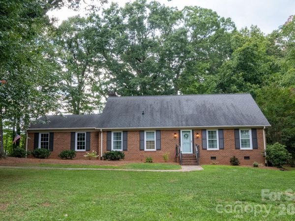 2312 Belmont Drive , Reidsville, NC 27320