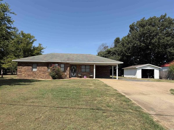 1203 N Charlyne Avenue, Brinkley, AR 72021