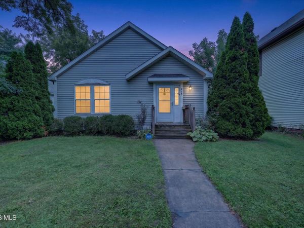 915 N Ontario Street, Toledo, OH 43604