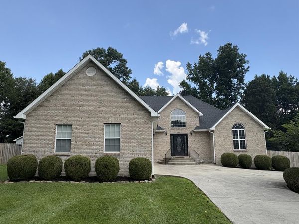 2960 Old Walton Cir, Cookeville, TN 38506