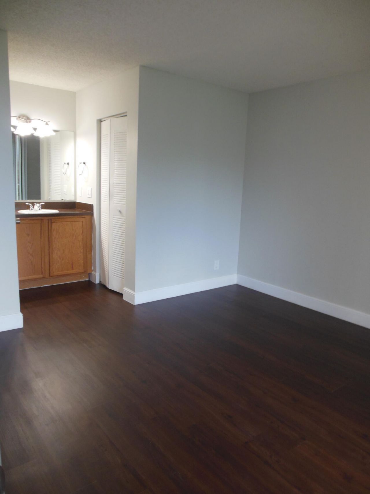 700 Executive Center Drive, Unit 25, West Palm Beach, FL 33401 Photo