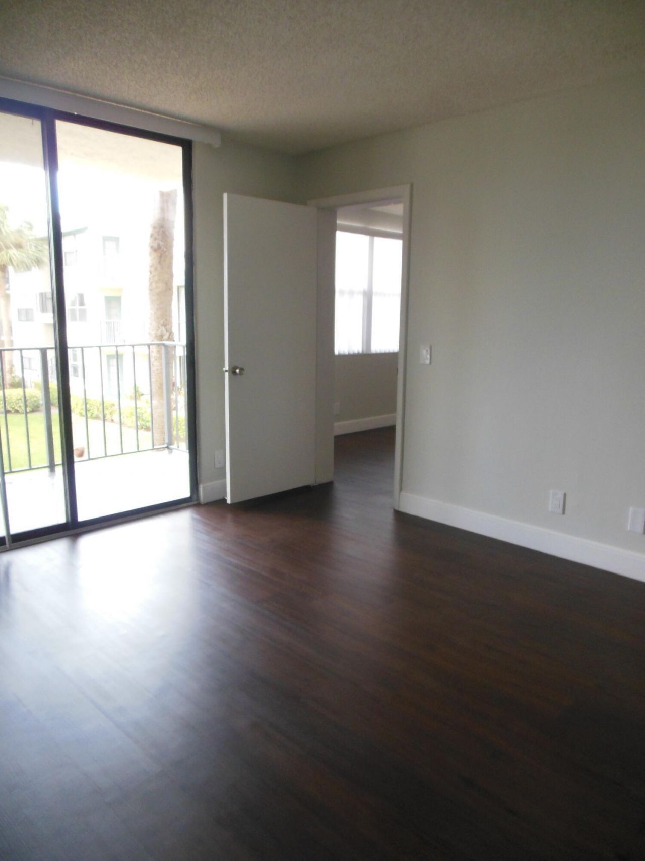 700 Executive Center Drive, Unit 25, West Palm Beach, FL 33401 Photo