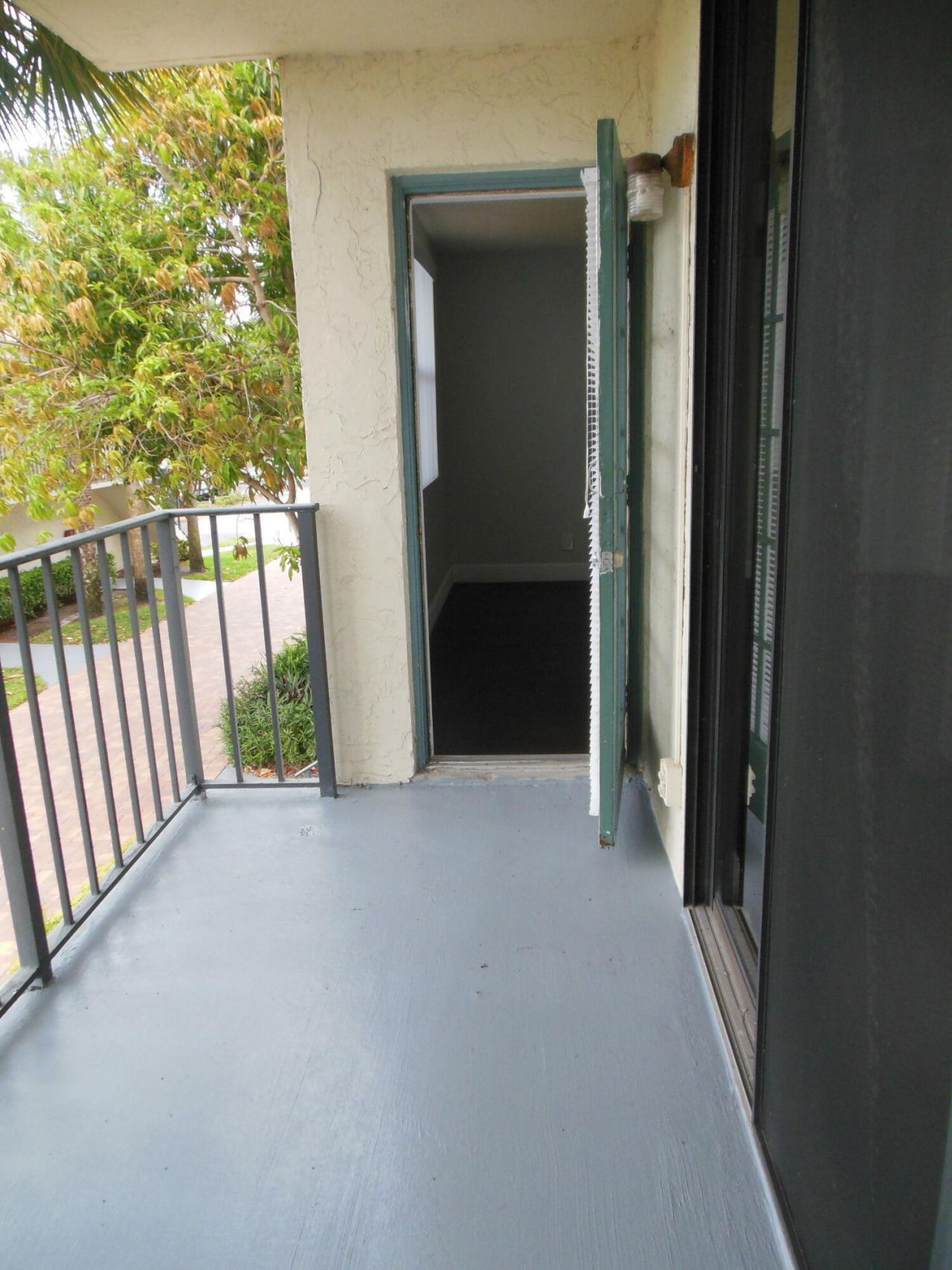700 Executive Center Drive, Unit 25, West Palm Beach, FL 33401 Photo