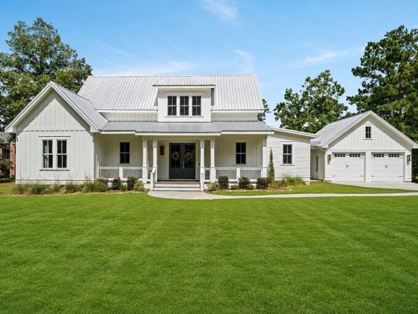 16 Bent Pebble Point, Lumberton, MS 39455