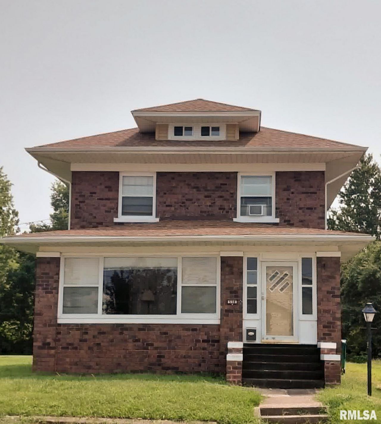 538 Tompkins Street, Galesburg, IL 61410 Main Photo