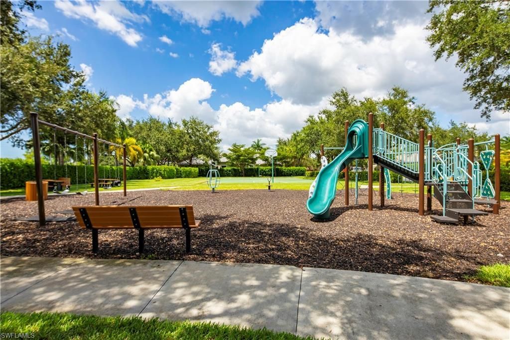 5038 Rustic Oaks Cir, Naples, FL 34105 Photo