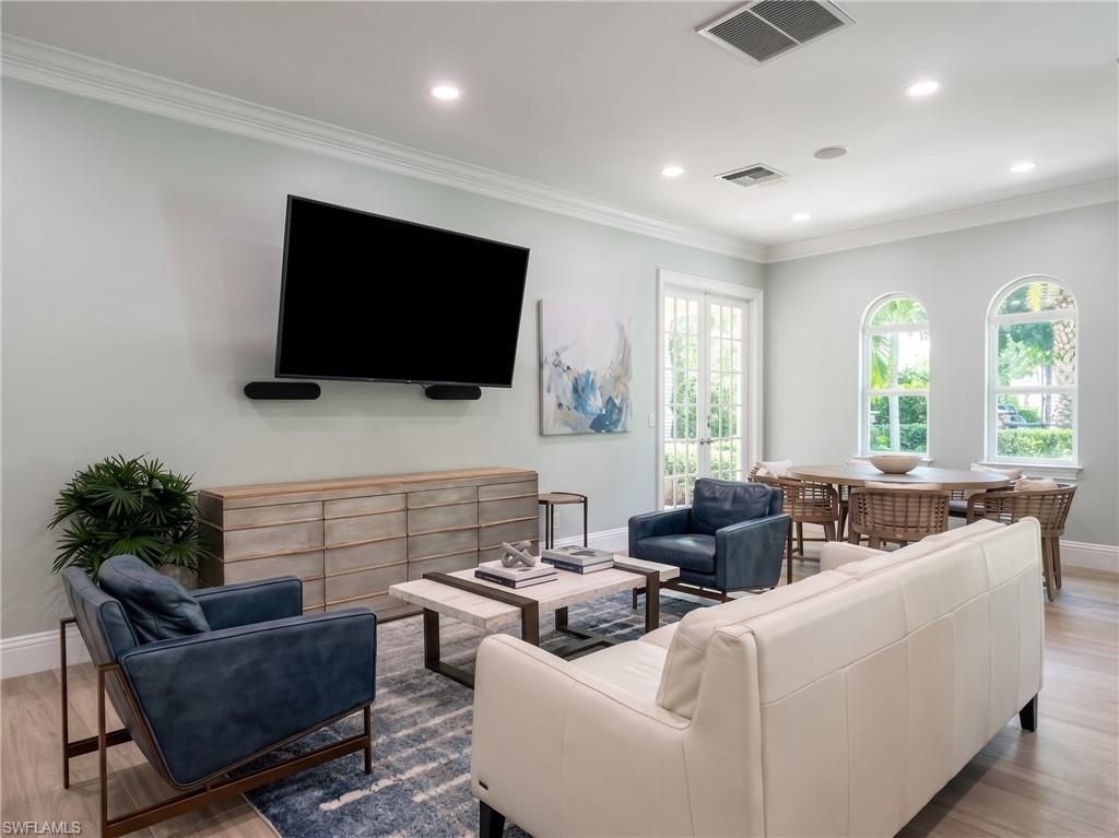 5038 Rustic Oaks Cir, Naples, FL 34105 Photo