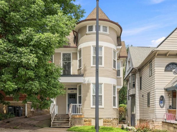 437 Loras Boulevard, Dubuque, IA 52001